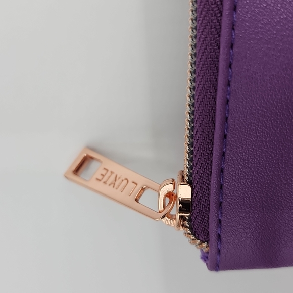 LUXIE FLORALS BRUSH SET - 5 Piece Set - Picture 8 of 12